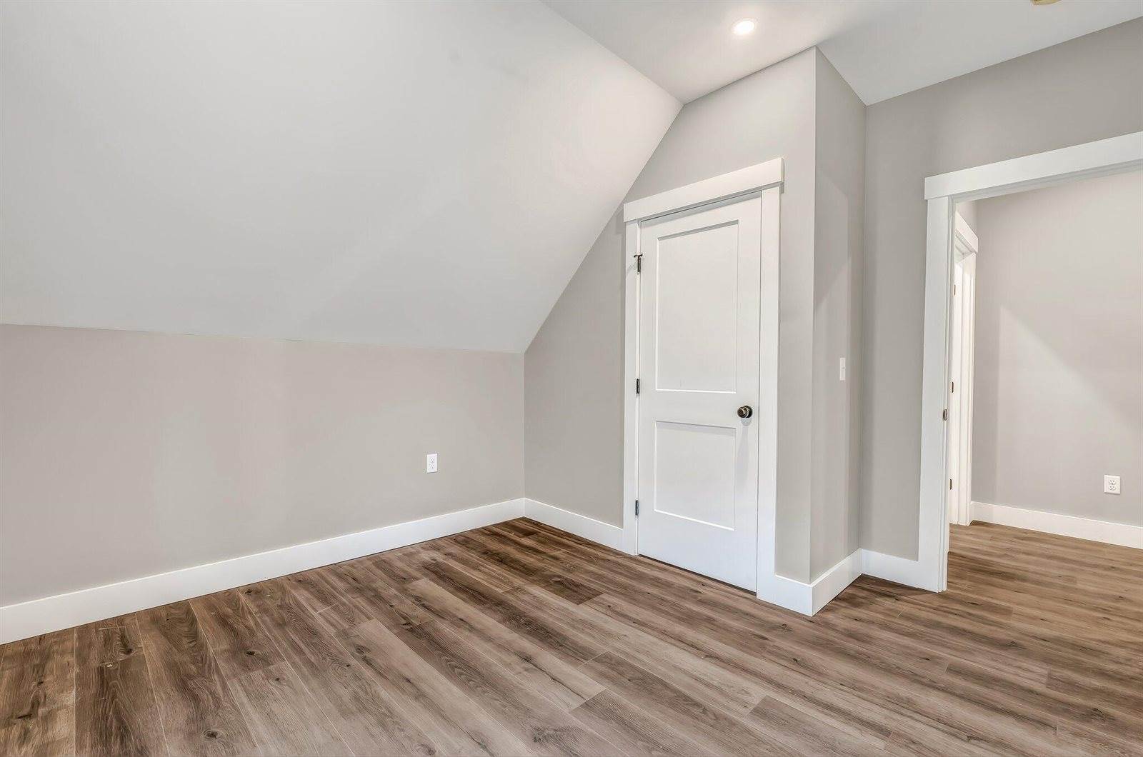 61 Main Road, Eddington, ME 04428