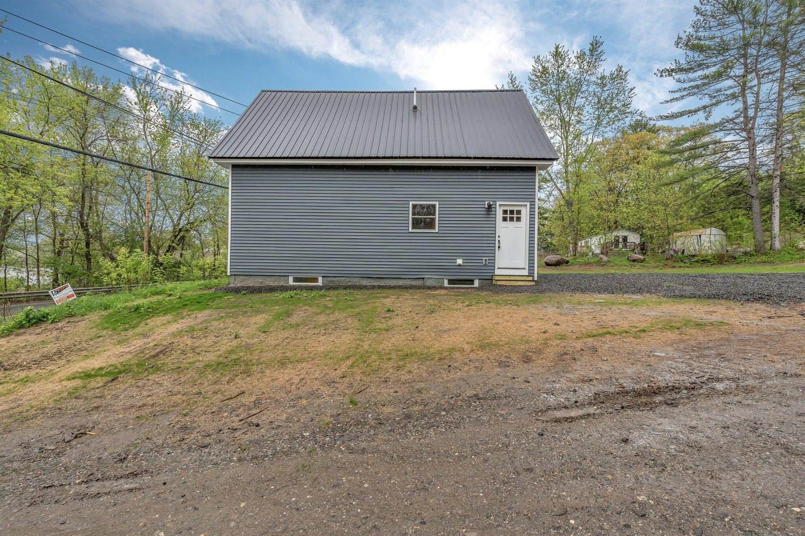 61 Main Road, Eddington, ME 04428