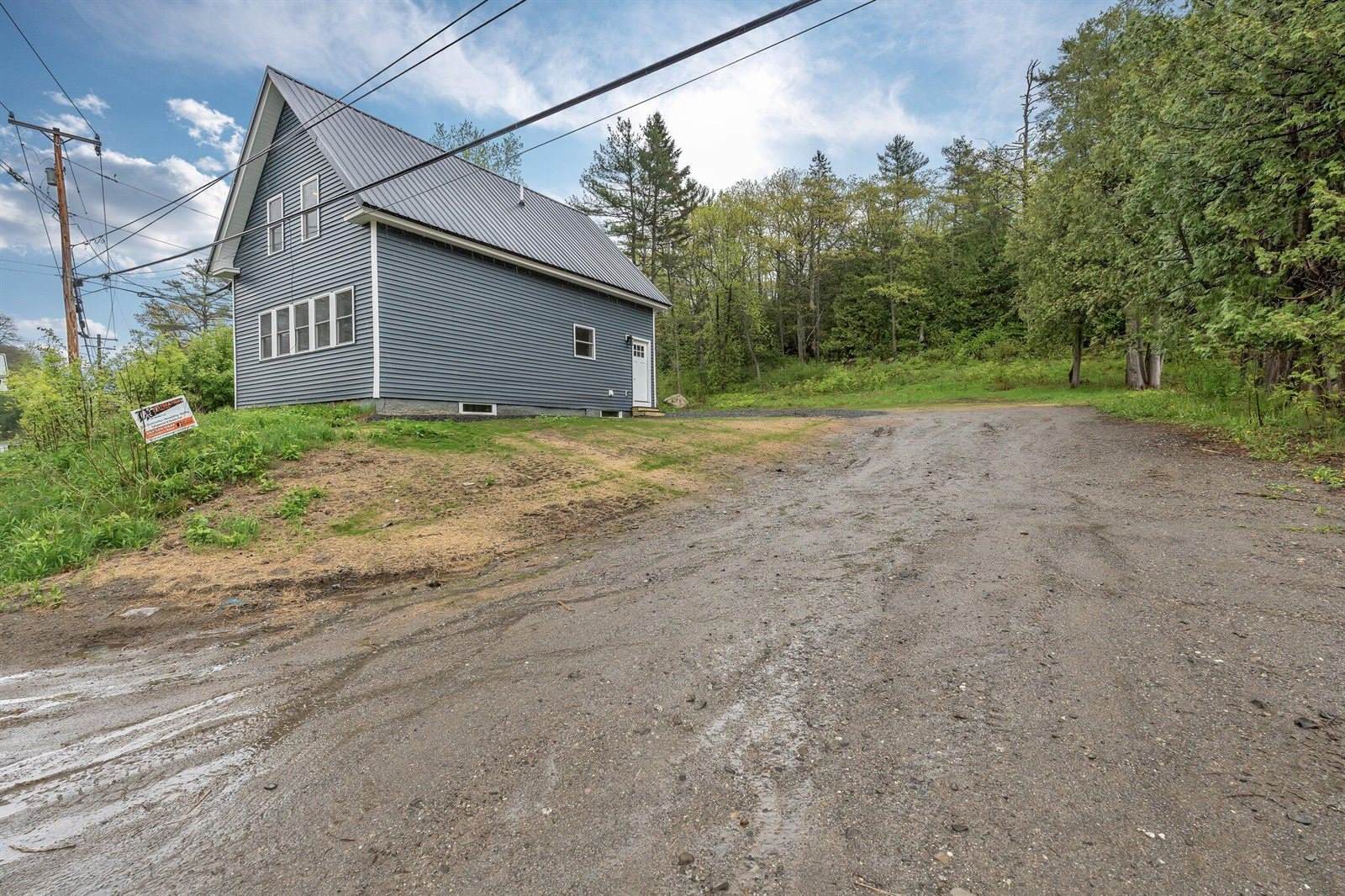 61 Main Road, Eddington, ME 04428