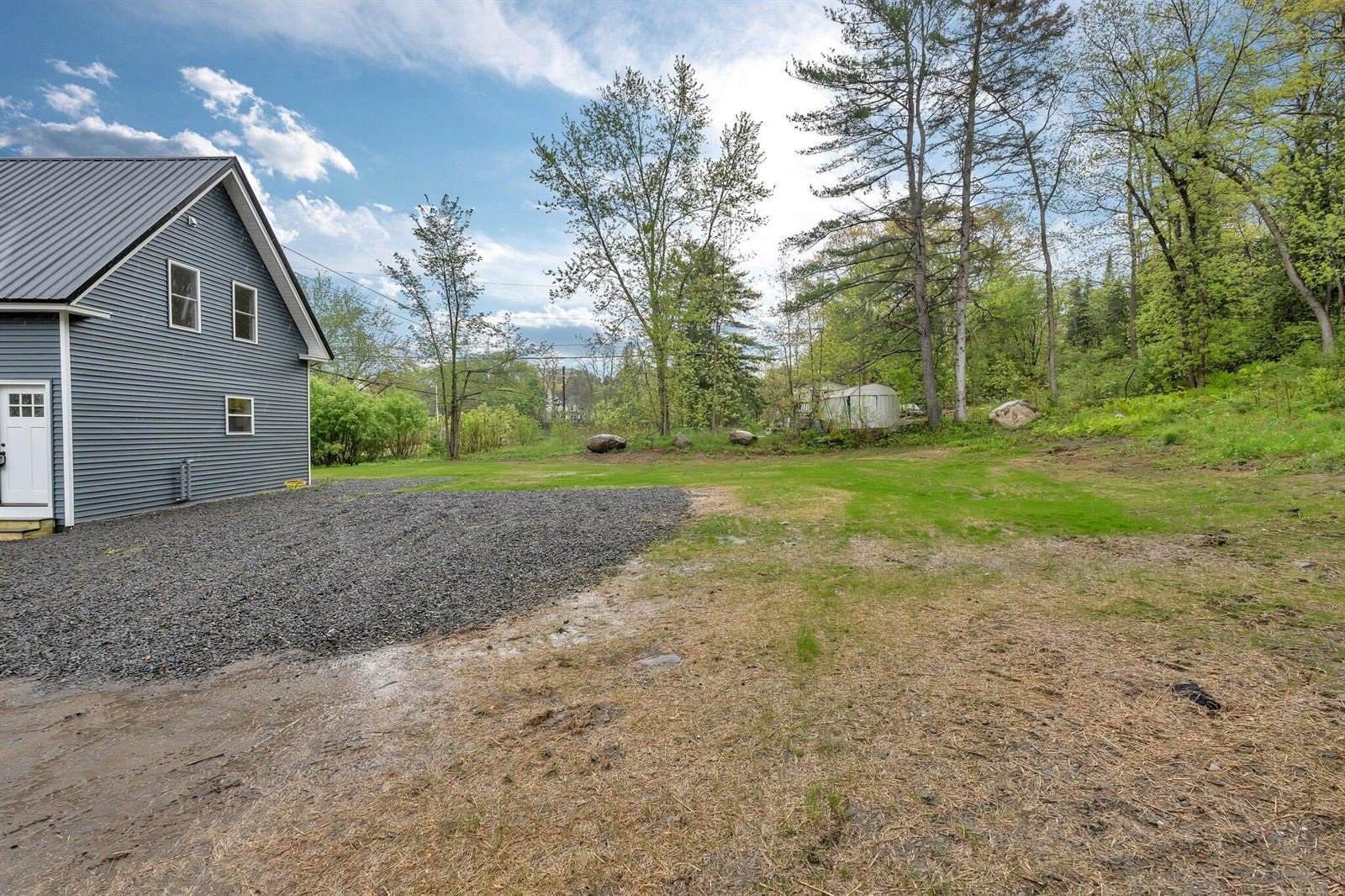 61 Main Road, Eddington, ME 04428