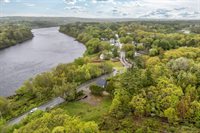 61 Main Road, Eddington, ME 04428