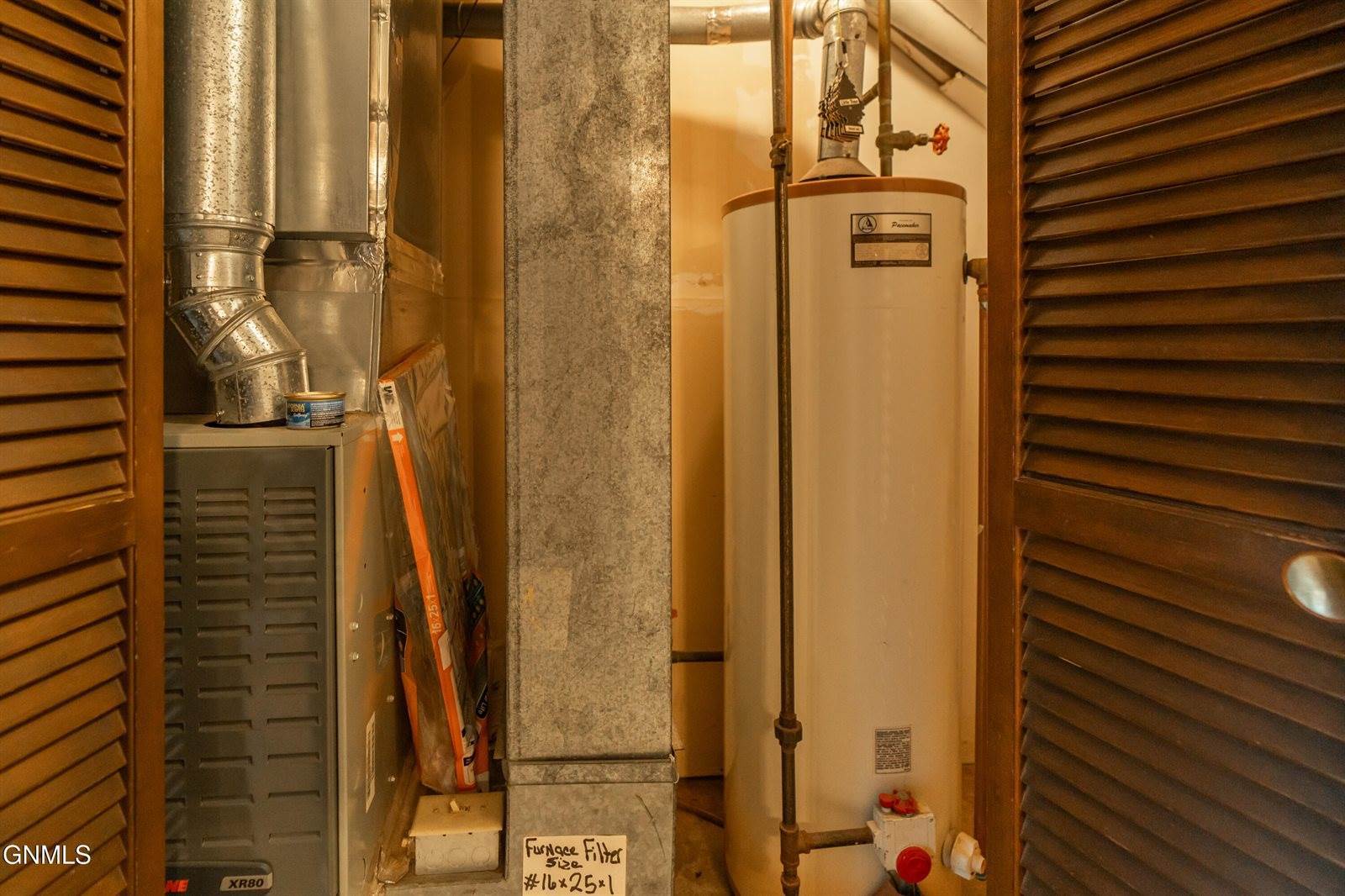 1205 Washington Street, Bismarck, ND 58504