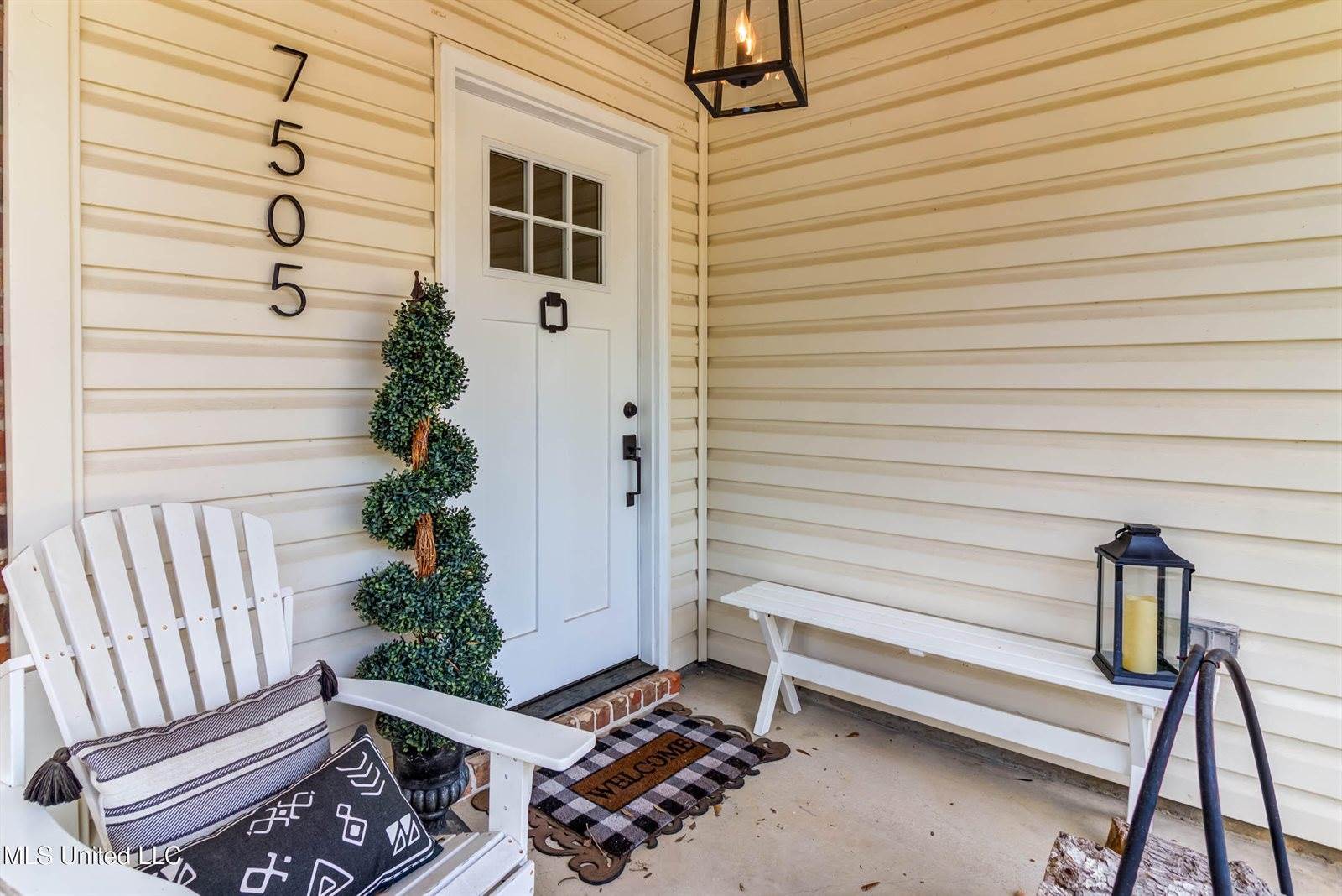 7505 Martin Court, Ocean Springs, MS 39564