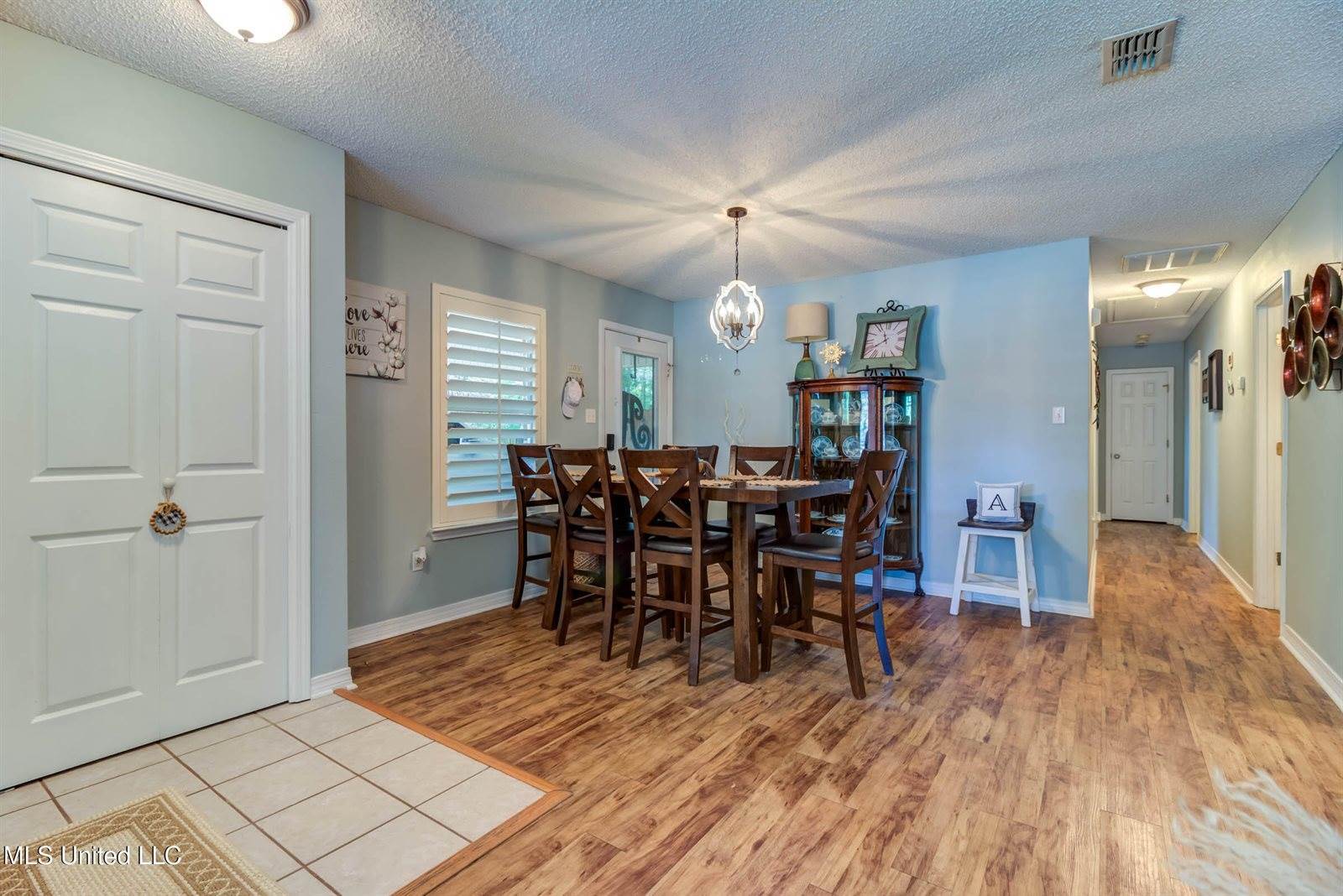 7505 Martin Court, Ocean Springs, MS 39564