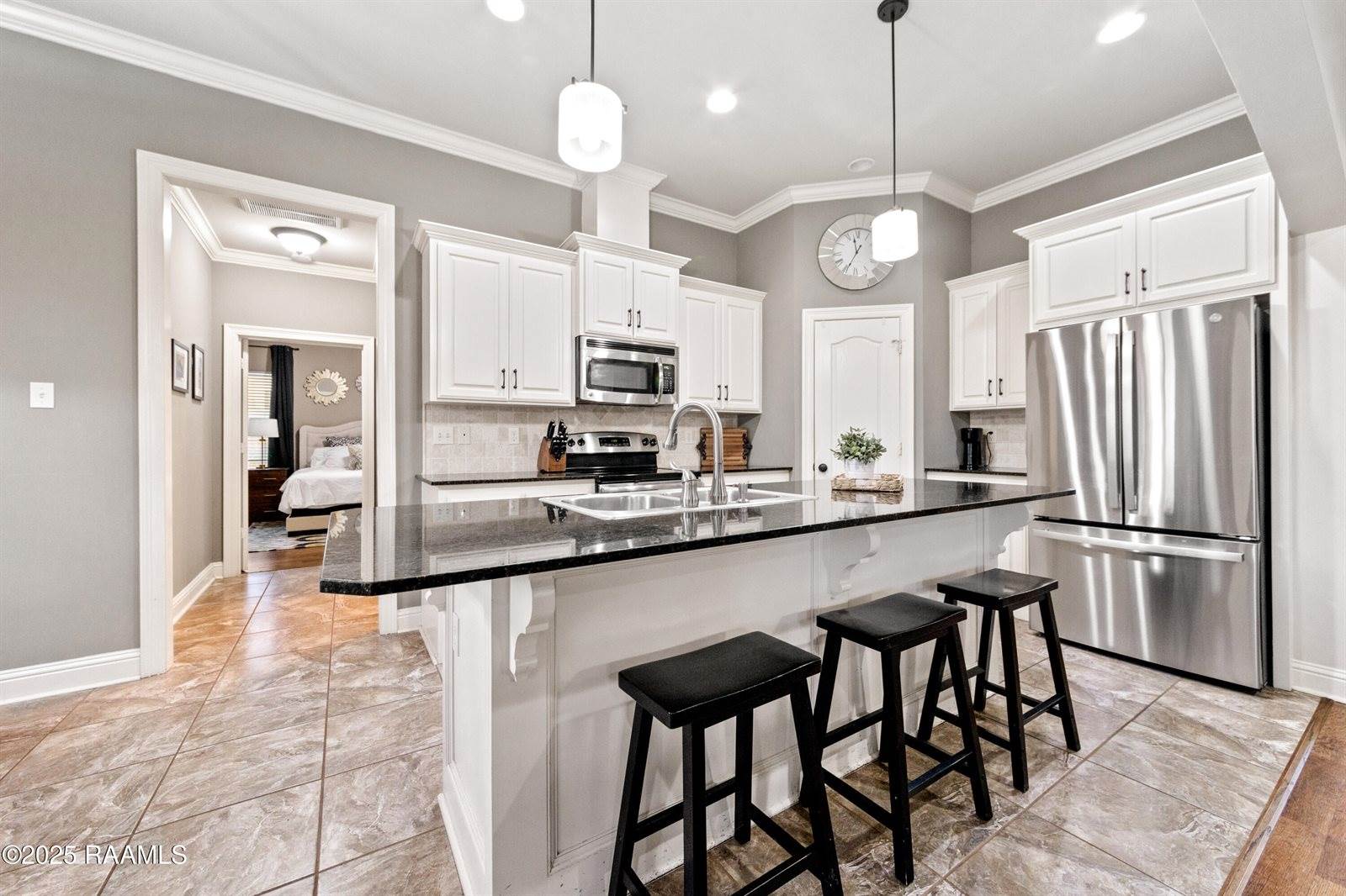 220 Oak Path Drive, Carencro, LA 70520