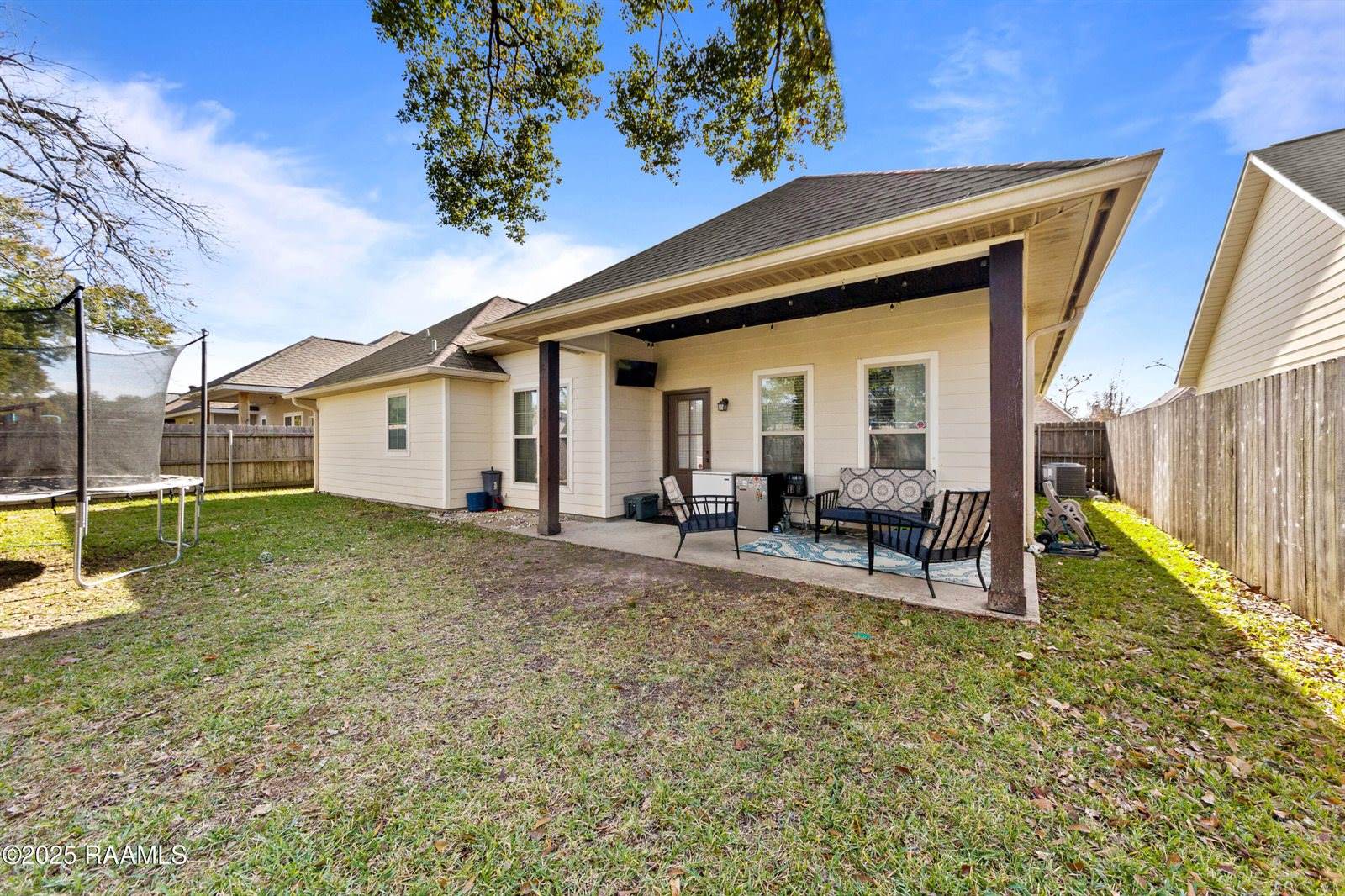 220 Oak Path Drive, Carencro, LA 70520