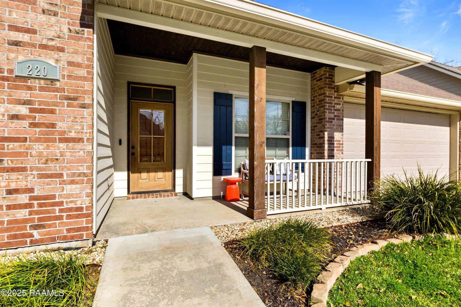 220 Oak Path Drive, Carencro, LA 70520
