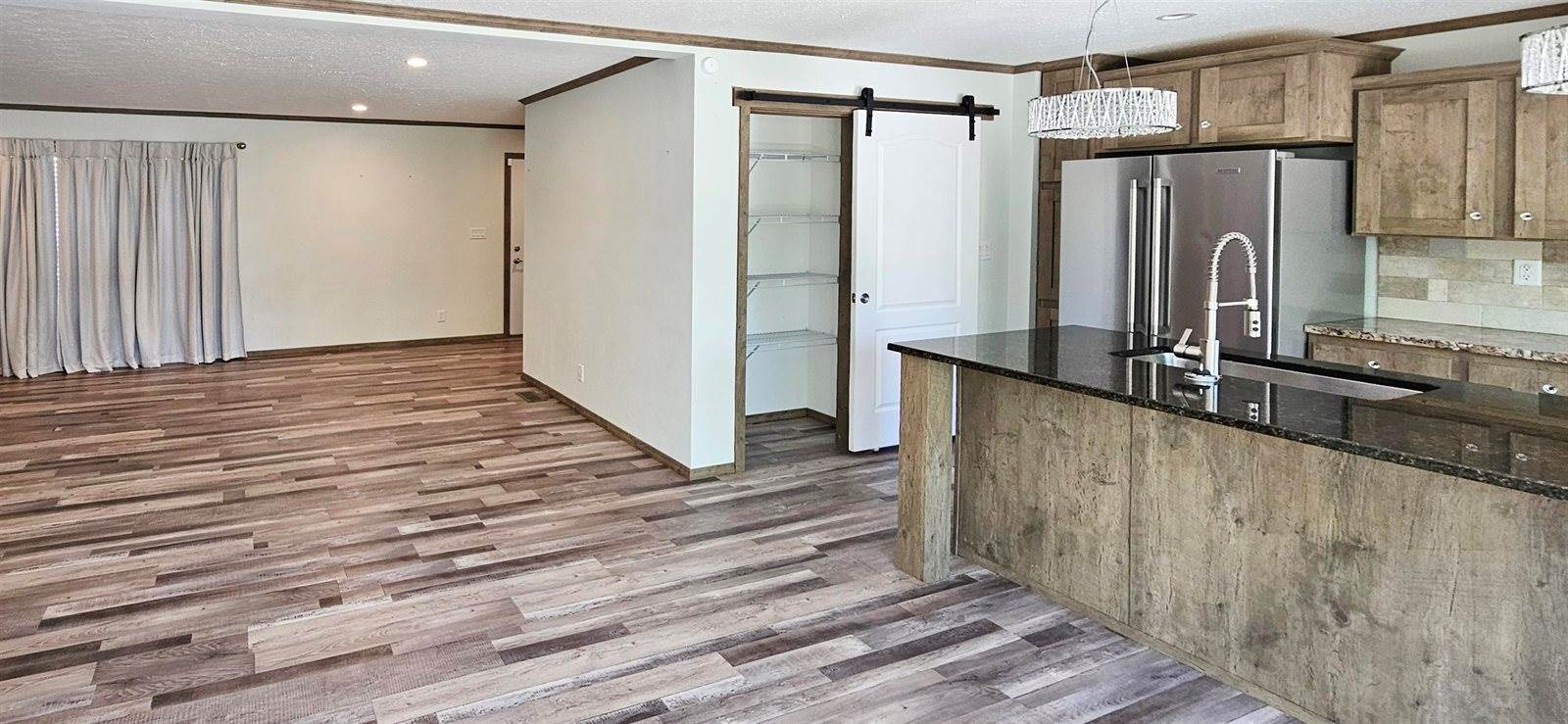 S4048 Old 33, Baraboo, WI 53913