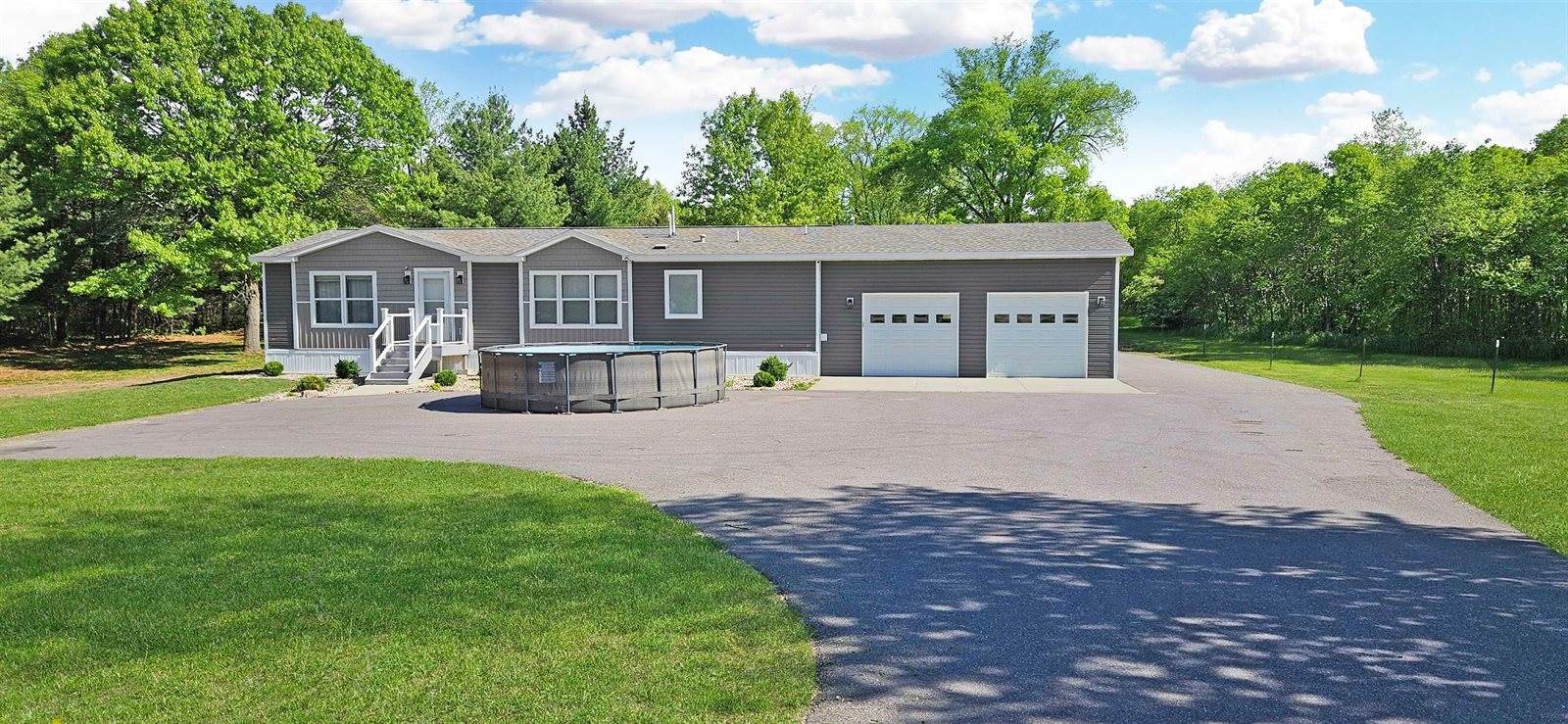 S4048 Old 33, Baraboo, WI 53913