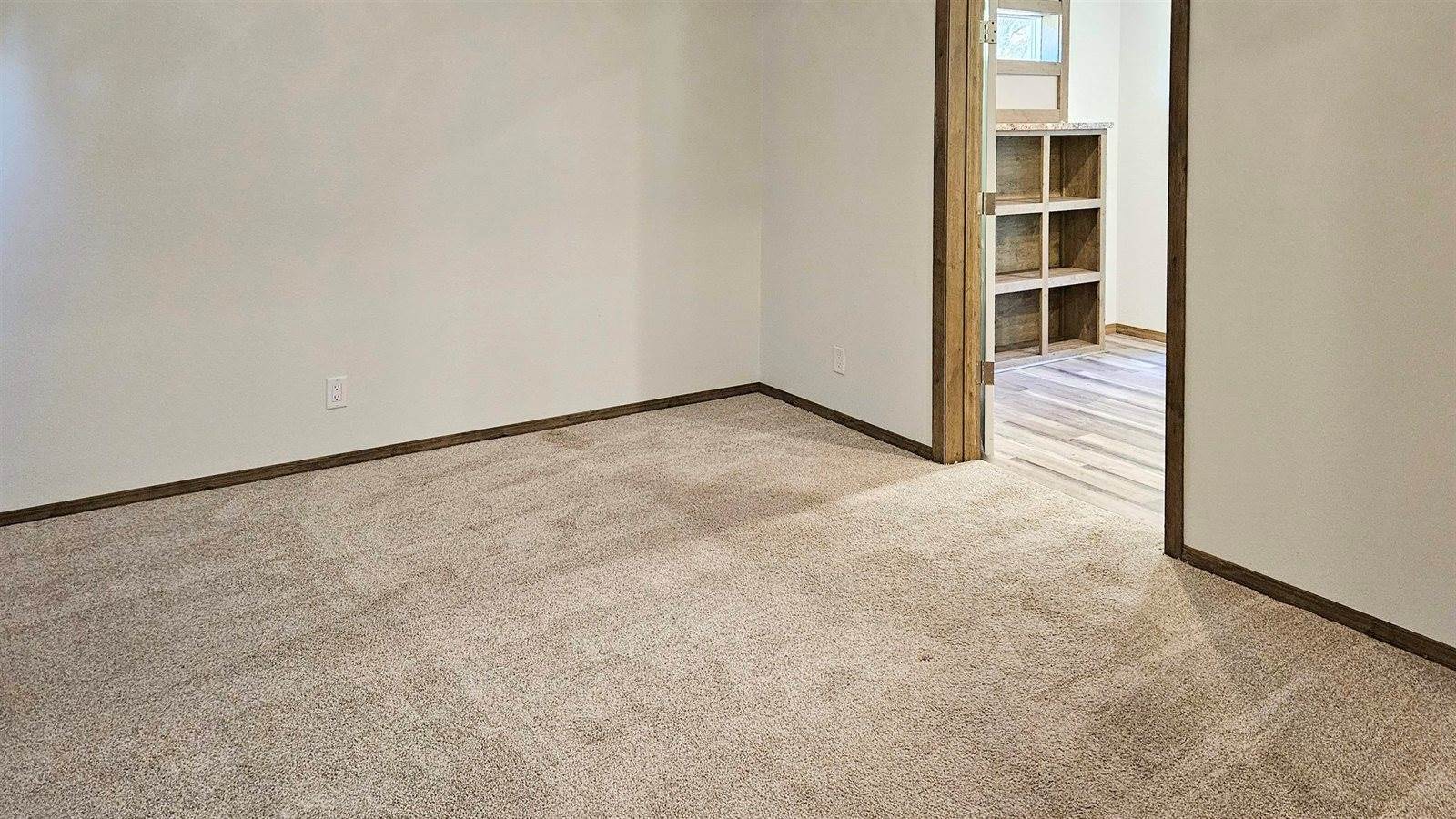 S4048 Old 33, Baraboo, WI 53913