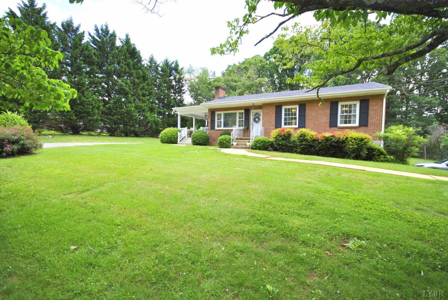 2246 Sunburst Road, Evington, VA 24550