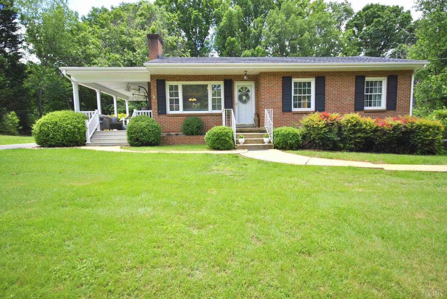 2246 Sunburst Road, Evington, VA 24550