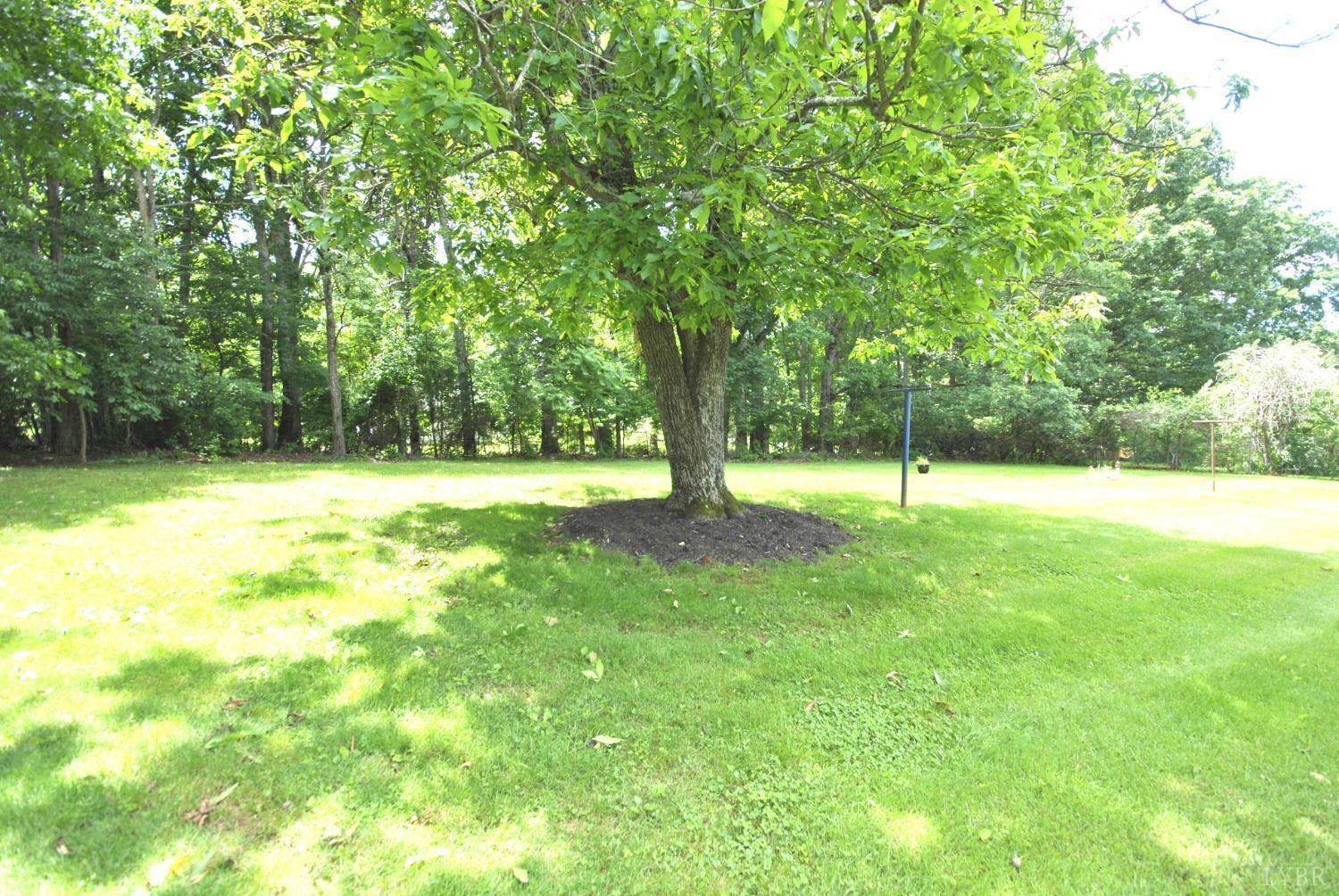 2246 Sunburst Road, Evington, VA 24550