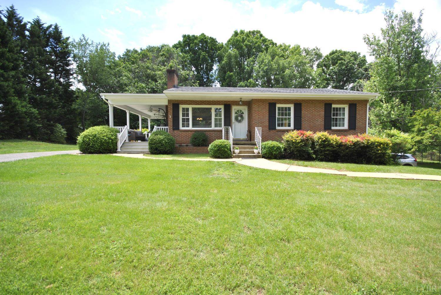 2246 Sunburst Road, Evington, VA 24550
