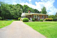 2246 Sunburst Road, Evington, VA 24550