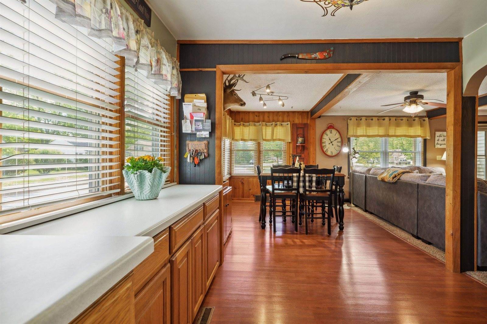 60 Madison Avenue, Port Edwards, WI 54469