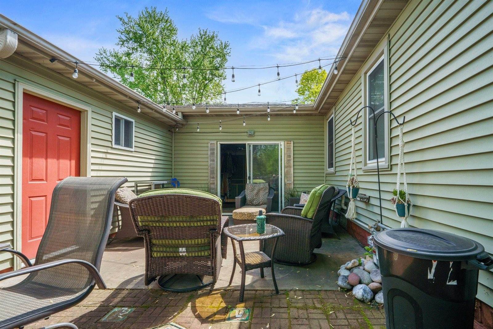 60 Madison Avenue, Port Edwards, WI 54469