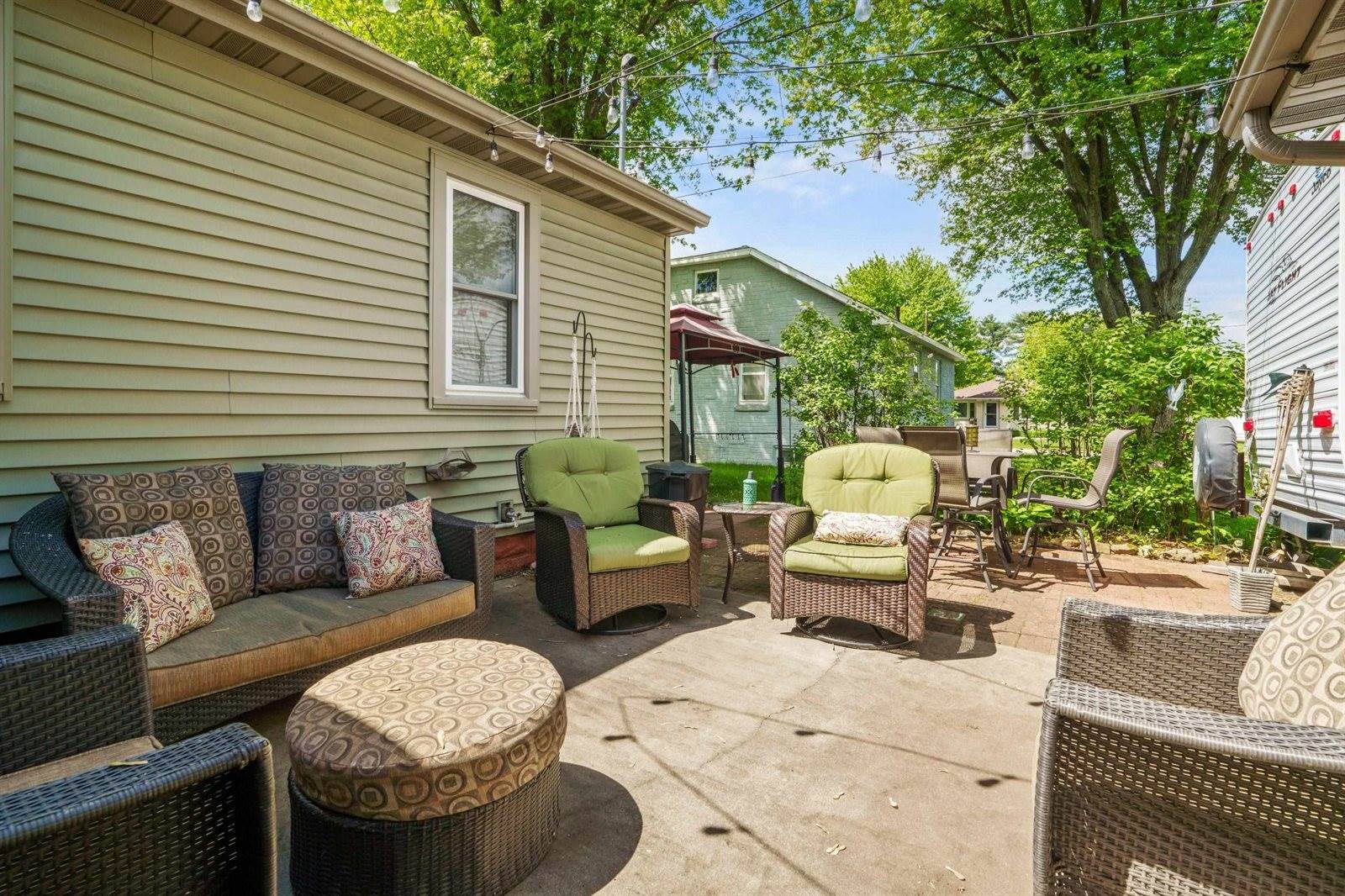 60 Madison Avenue, Port Edwards, WI 54469