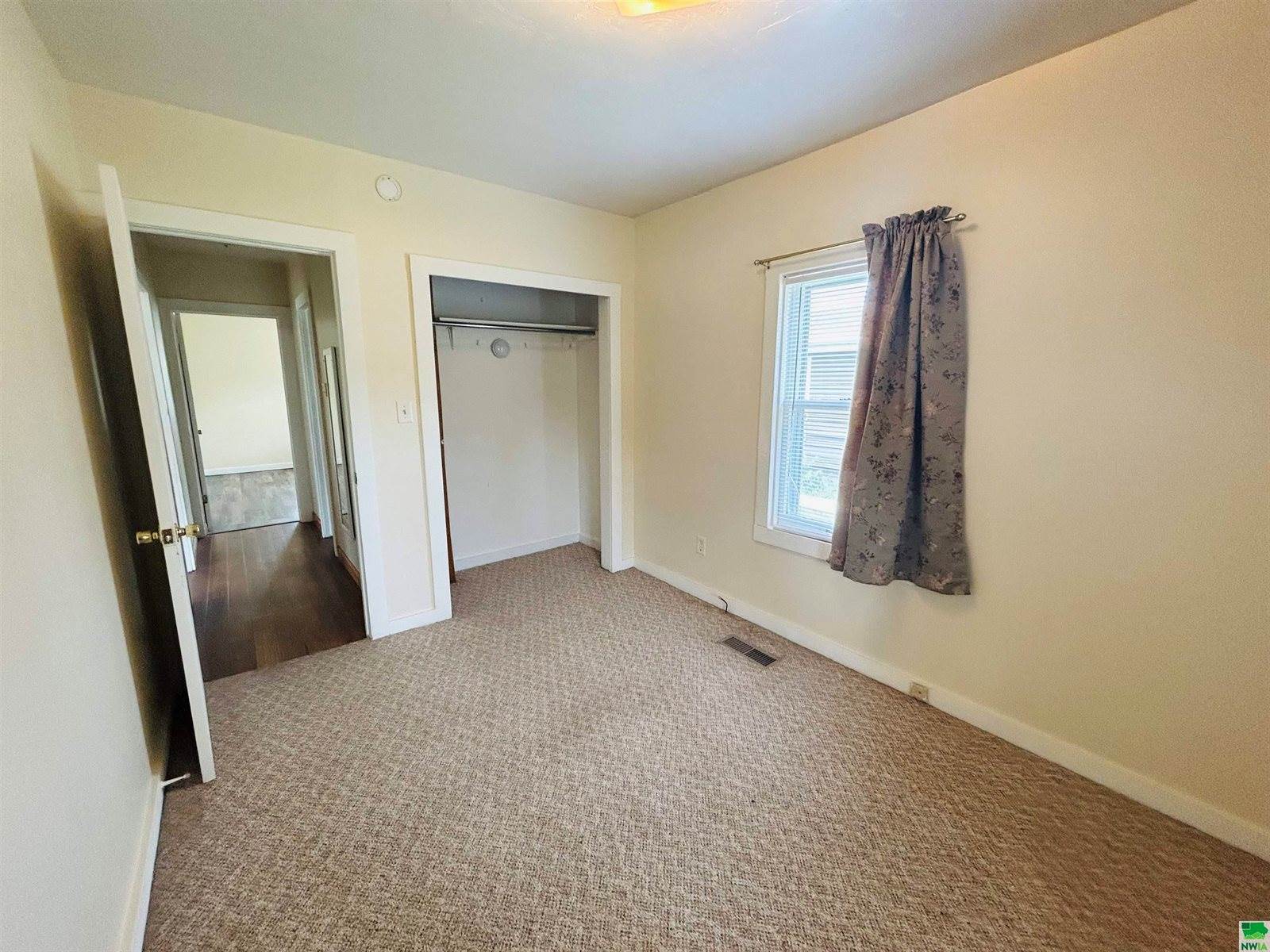 1507 S Hennepin St, Sioux City, IA 51106