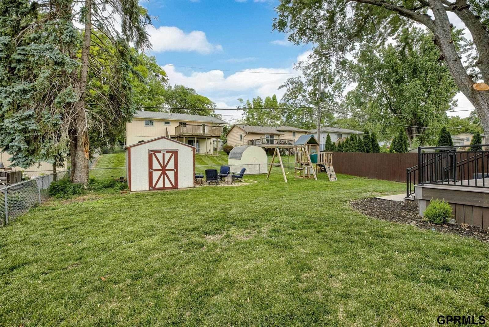 12218 Sandra Circle, Omaha, NE 68137