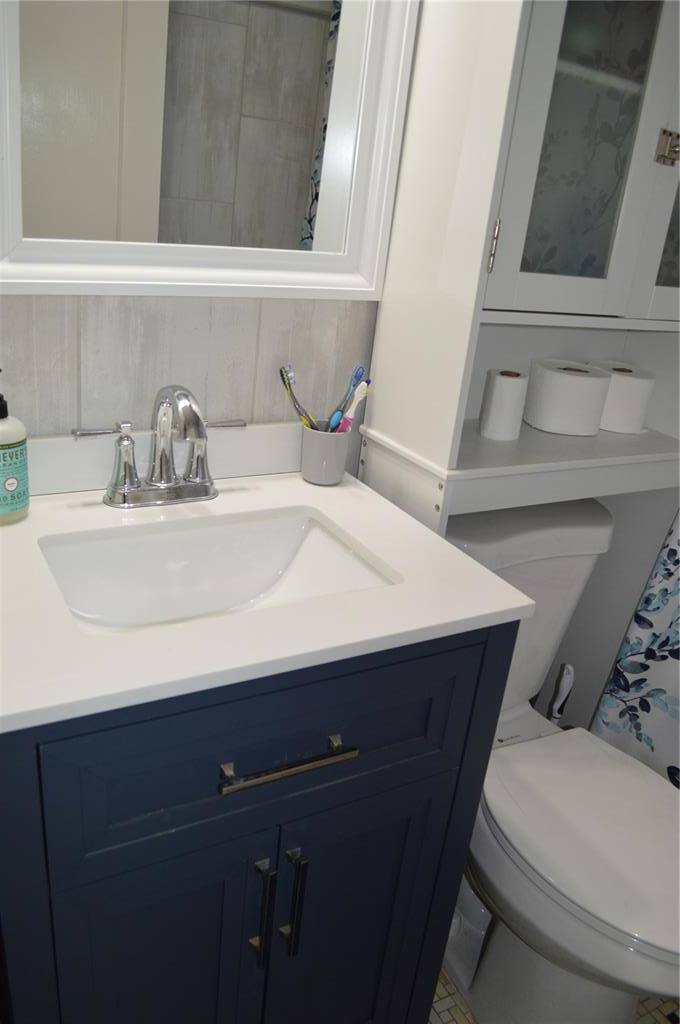 3520 Wismer Road, Breckenridge Hills, MO 63074