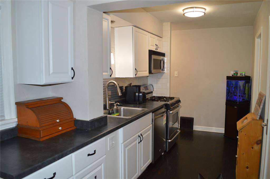 3520 Wismer Road, Breckenridge Hills, MO 63074