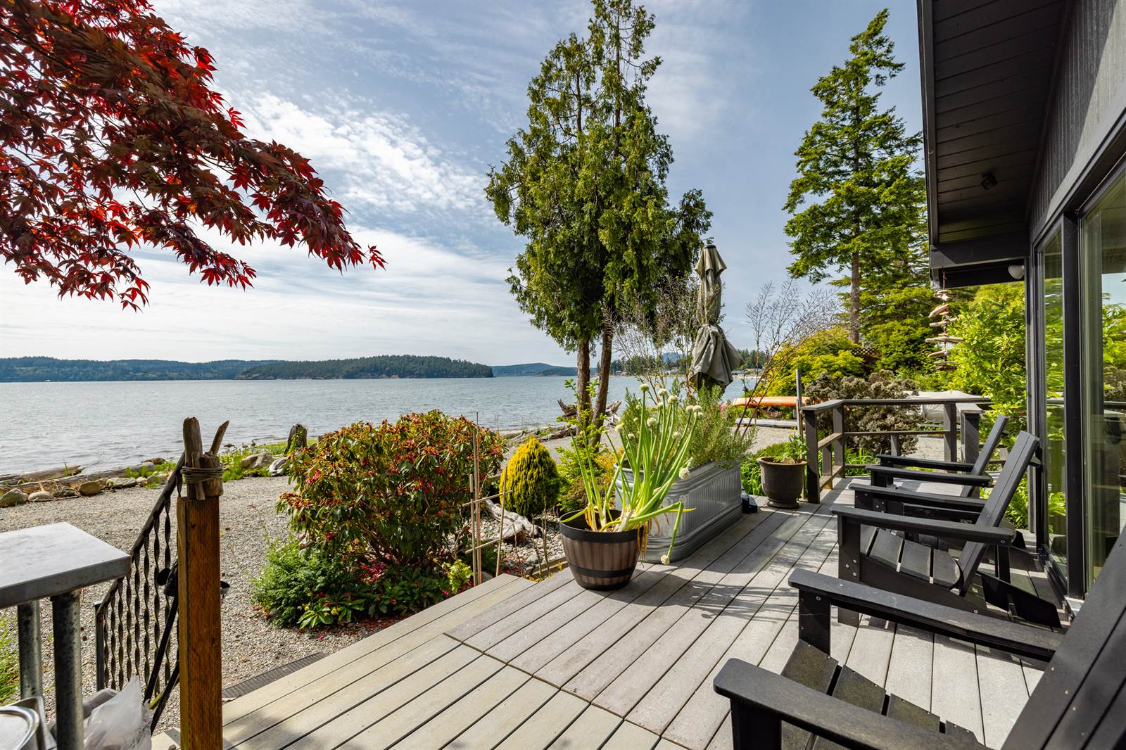 17238 Maple Lane, La Conner, WA 98257