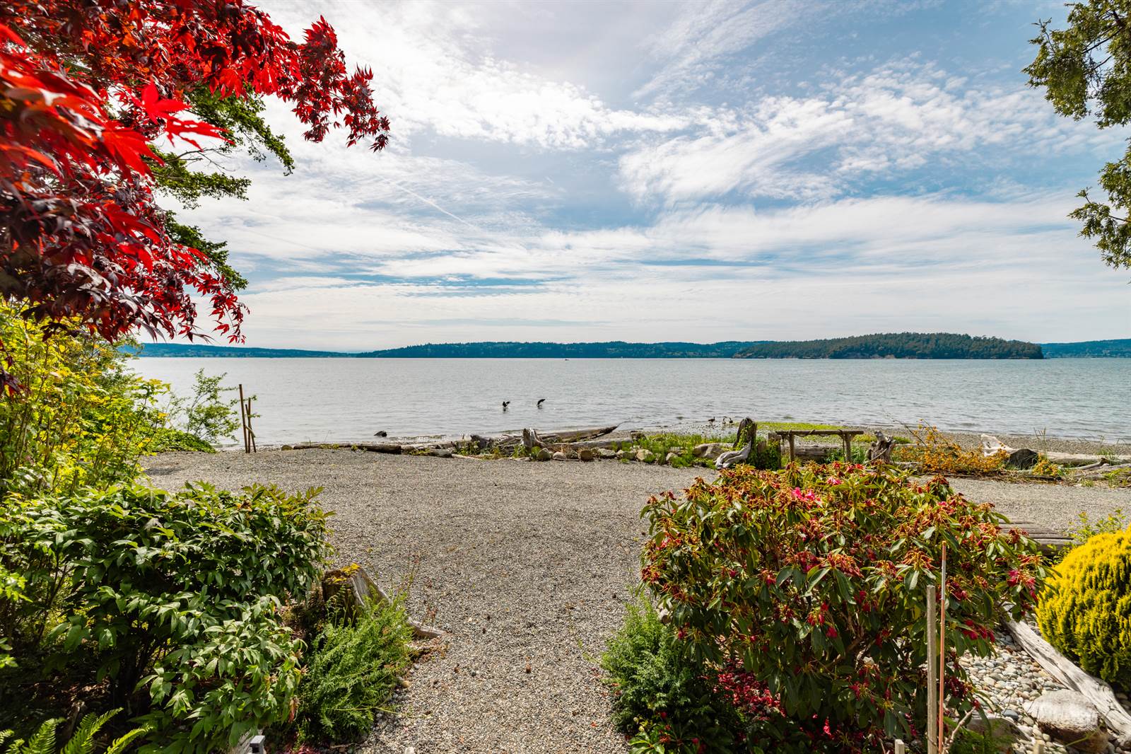 17238 Maple Lane, La Conner, WA 98257