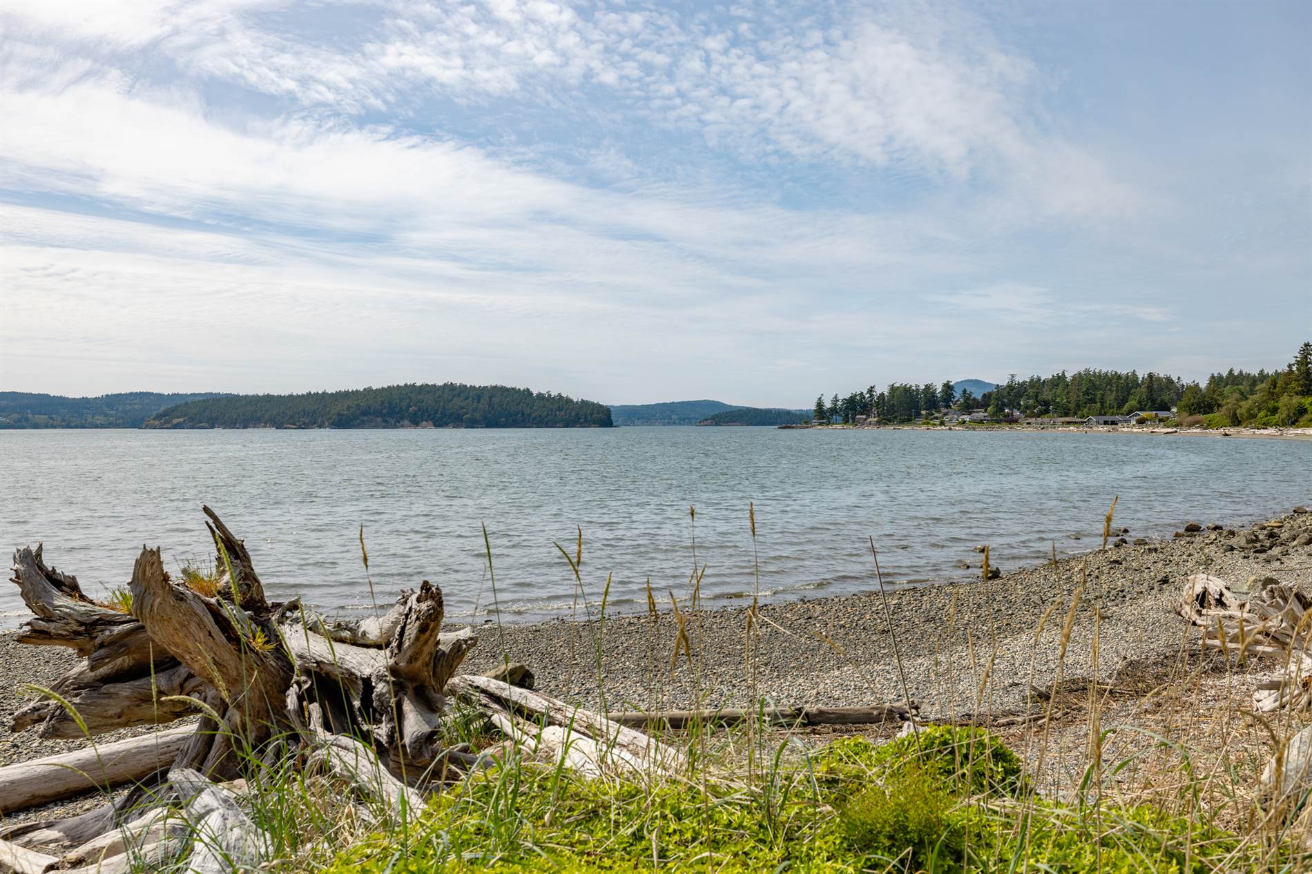 17238 Maple Lane, La Conner, WA 98257