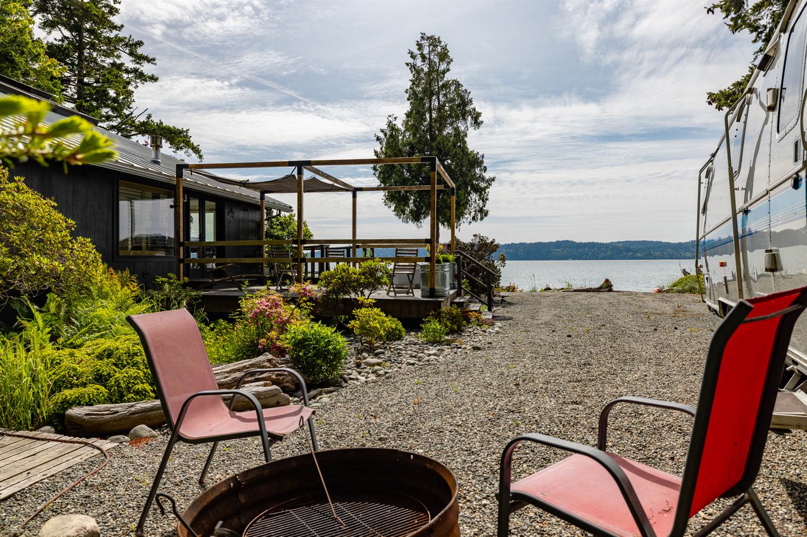 17238 Maple Lane, La Conner, WA 98257