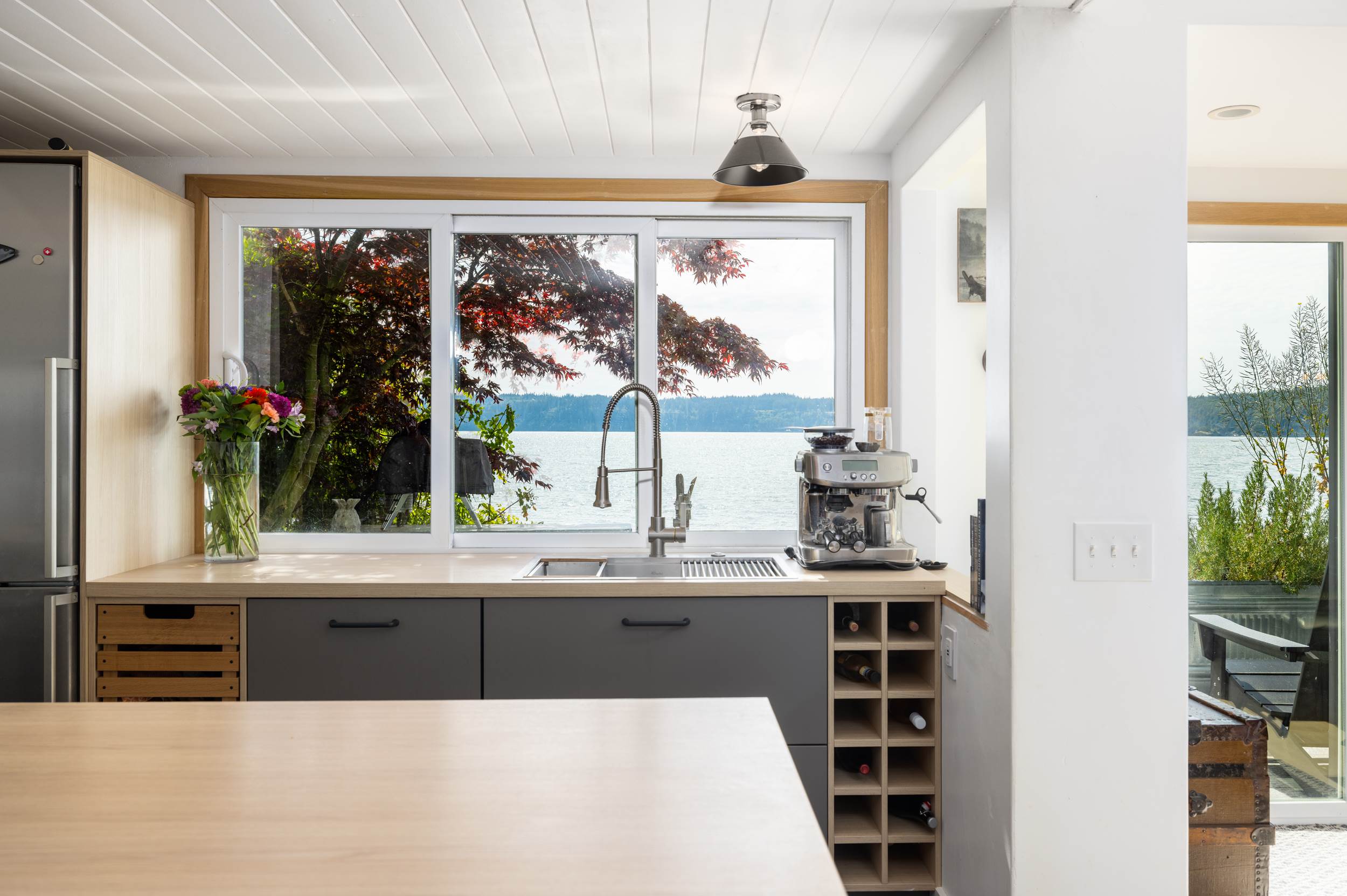 17238 Maple Lane, La Conner, WA 98257