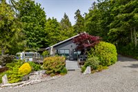 17238 Maple Lane, La Conner, WA 98257