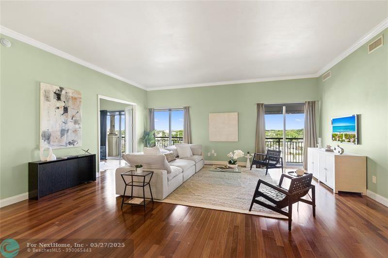 2617 NE 14th Ave, Wilton Manors, FL 33334