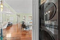 2617 NE 14th Ave, Wilton Manors, FL 33334