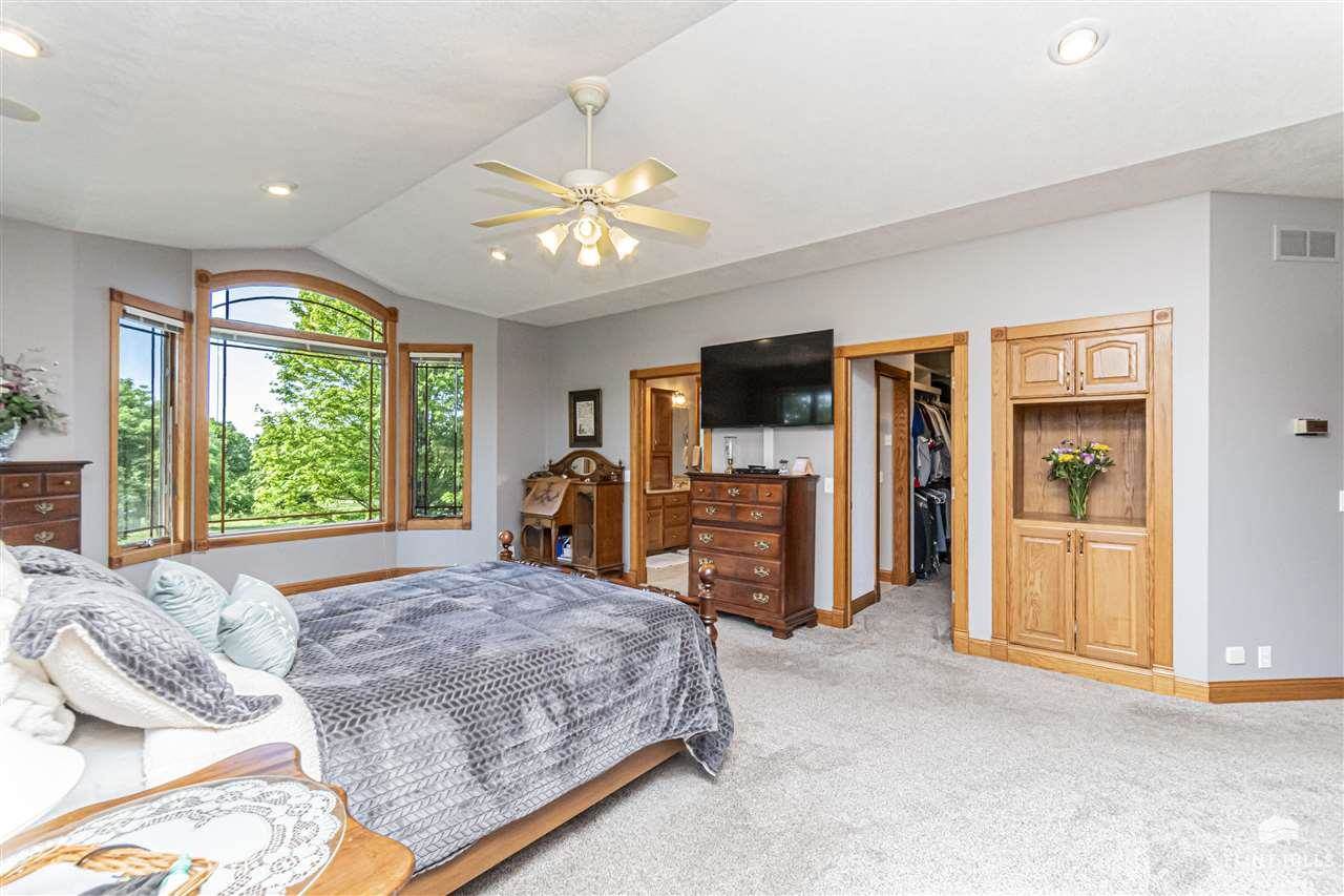 923 T Avenue, Council Grove, KS 66846