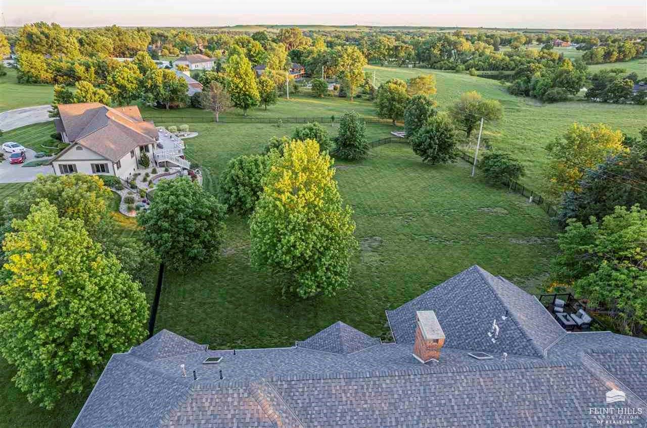 923 T Avenue, Council Grove, KS 66846