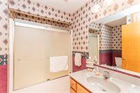 923 T Avenue, Council Grove, KS 66846