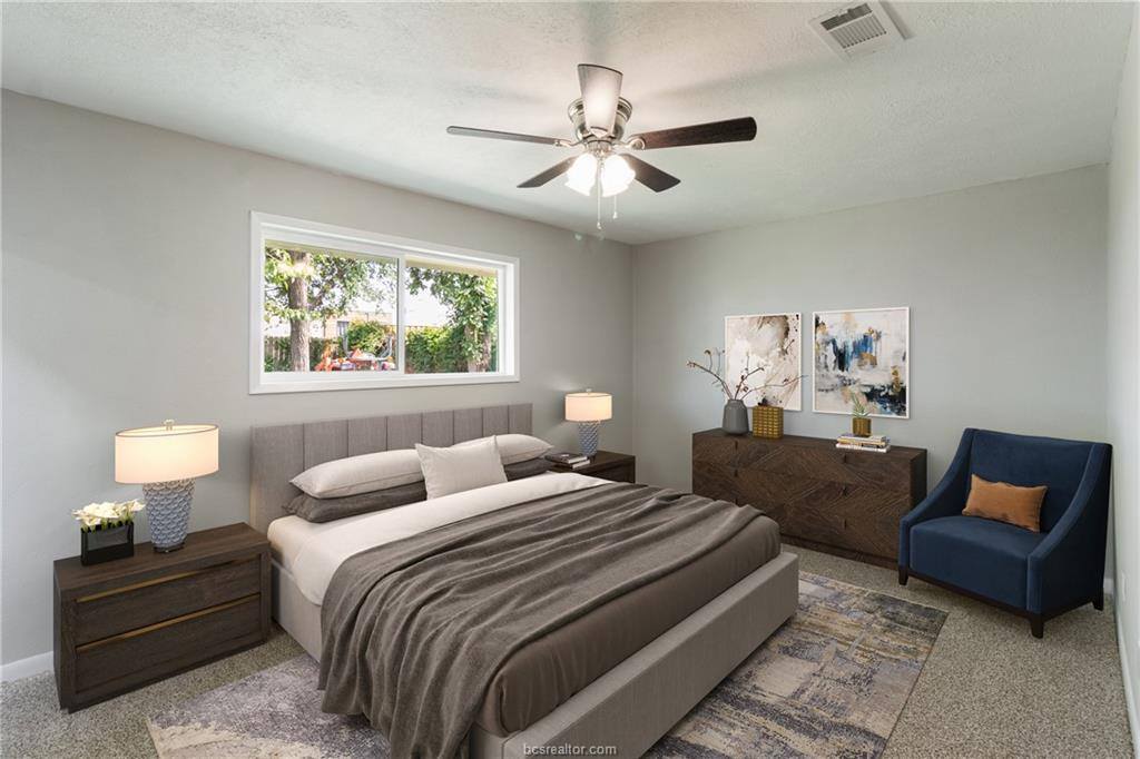 2206 Quail Hollow Drive, Bryan, TX 77802