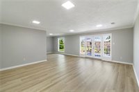 2206 Quail Hollow Drive, Bryan, TX 77802