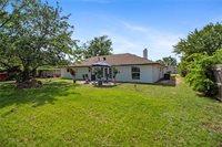 2206 Quail Hollow Drive, Bryan, TX 77802