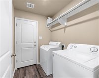 109 Dove Court, Navasota, TX 77868