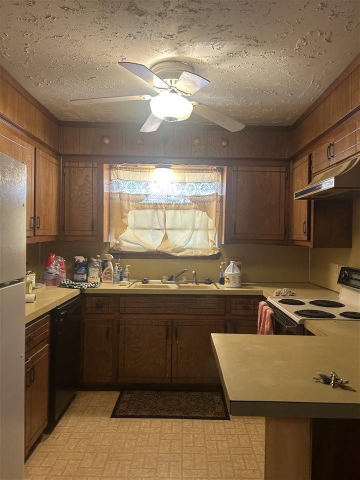 5011 SE Avalon, Lawton, OK 73501