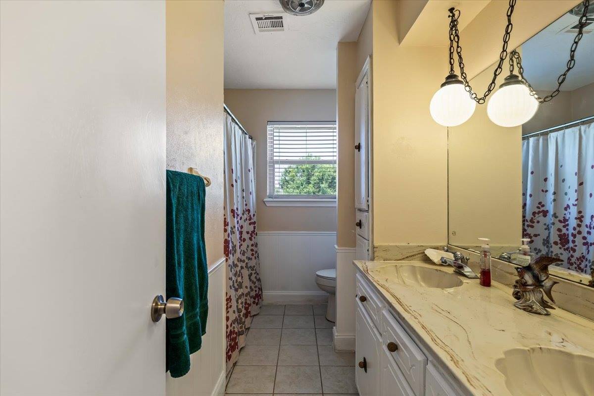 482 Landmark, Lawton, OK 73543