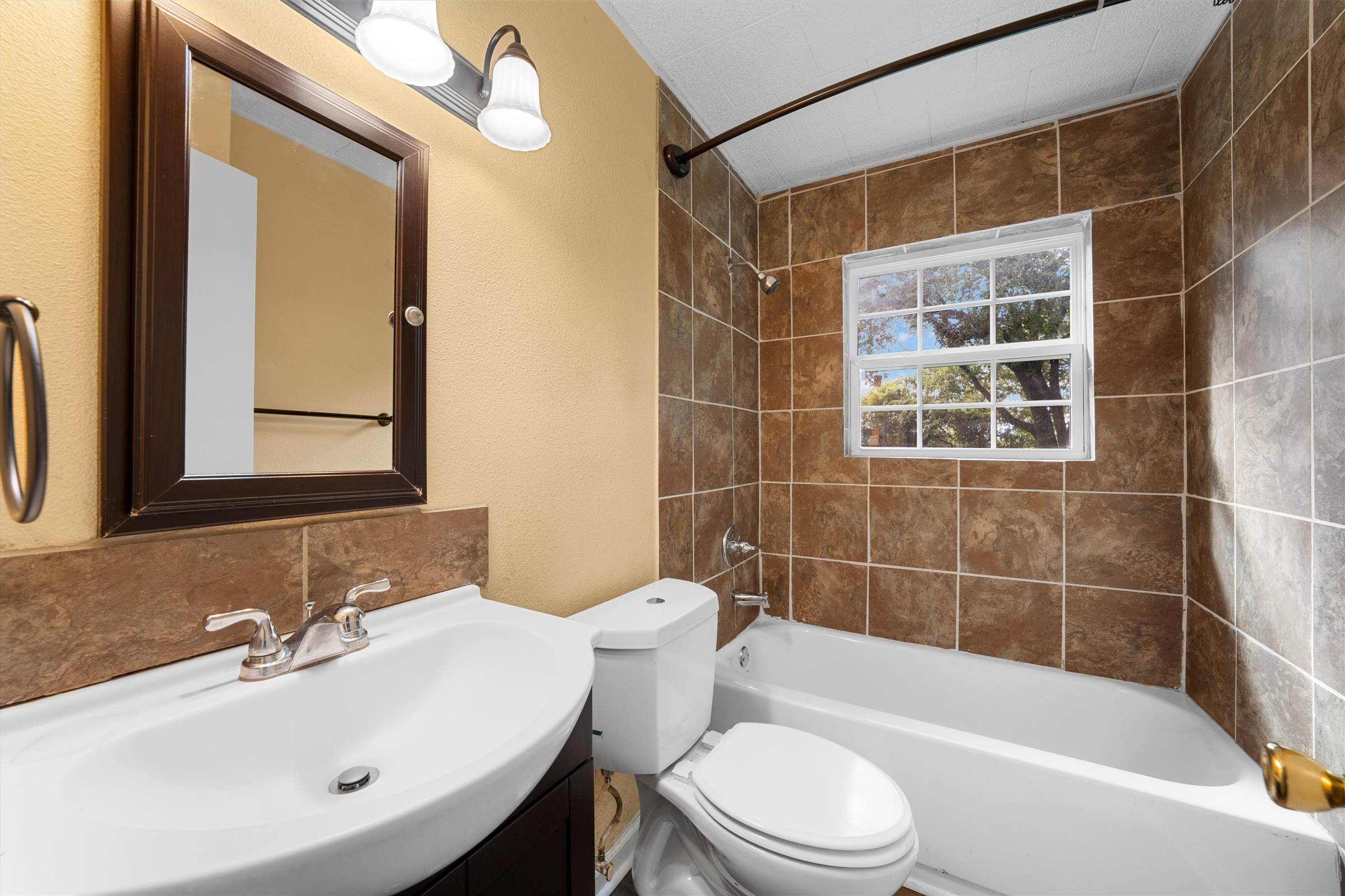 4520 Rolando Avenue, Waco, TX 76711