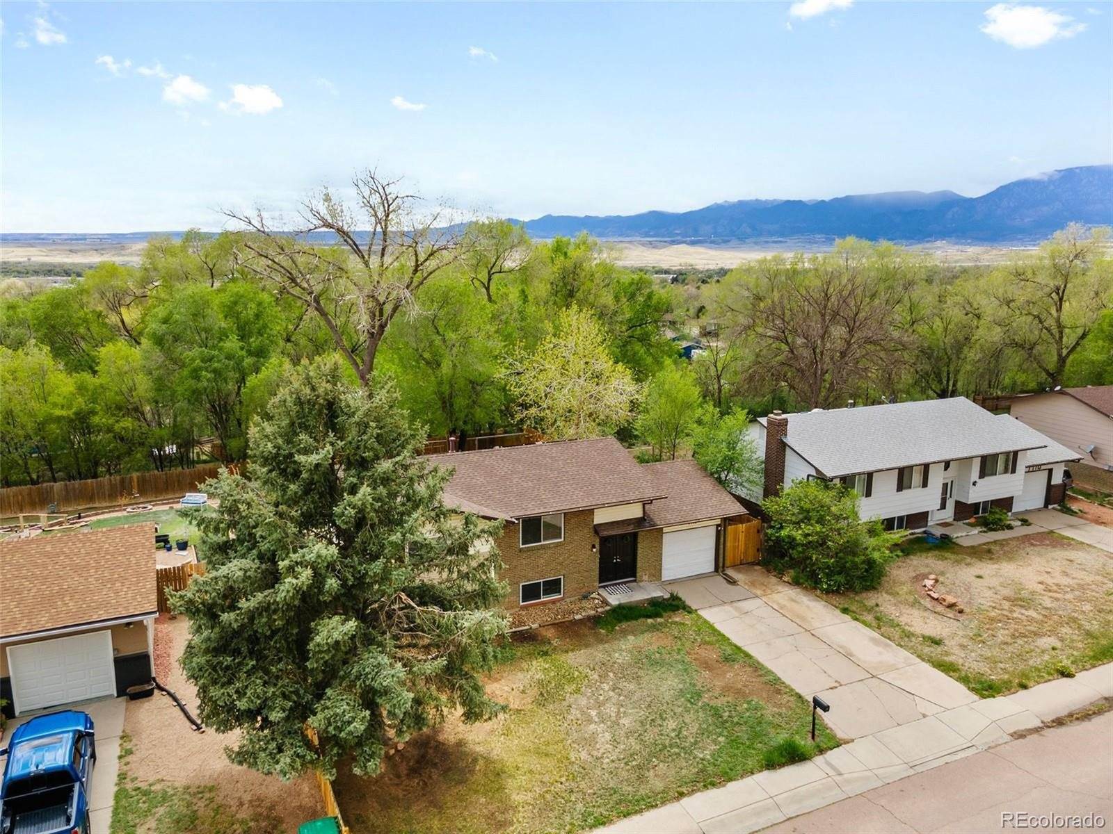 7118 Metropolitan St, Colorado Springs, CO 80911