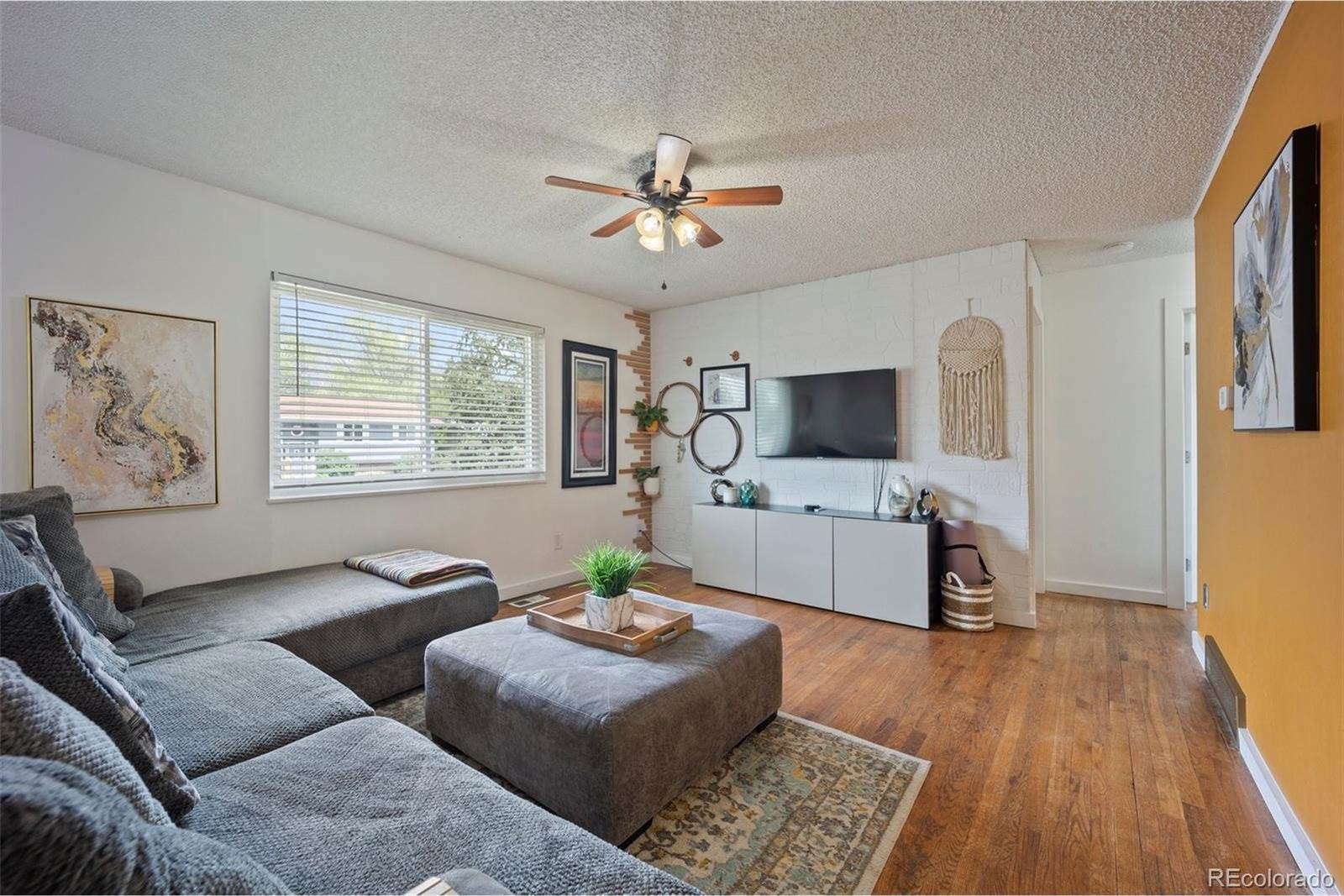 7118 Metropolitan St, Colorado Springs, CO 80911