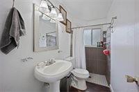 7118 Metropolitan St, Colorado Springs, CO 80911