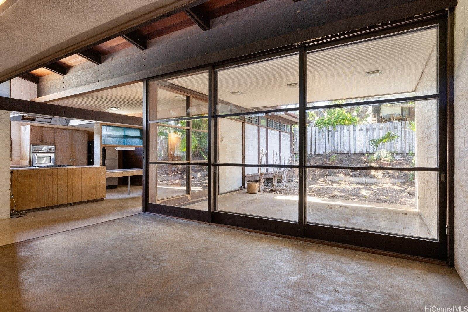 2137 Oahu Avenue, Honolulu, HI 96822
