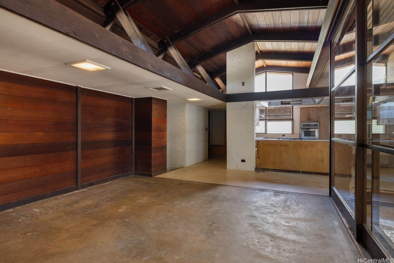 2137 Oahu Avenue, Honolulu, HI 96822