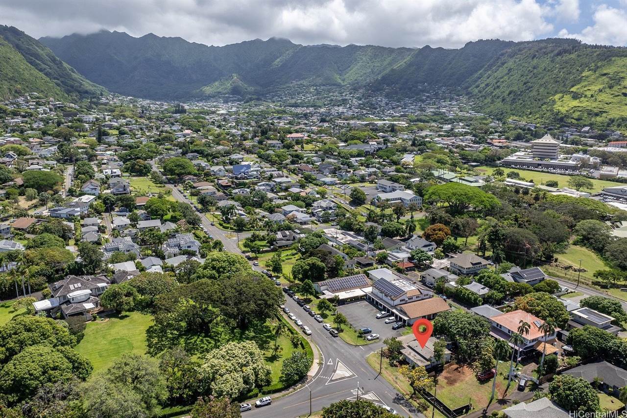 2137 Oahu Avenue, Honolulu, HI 96822